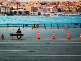 �ɾ͸к����ϻ�������